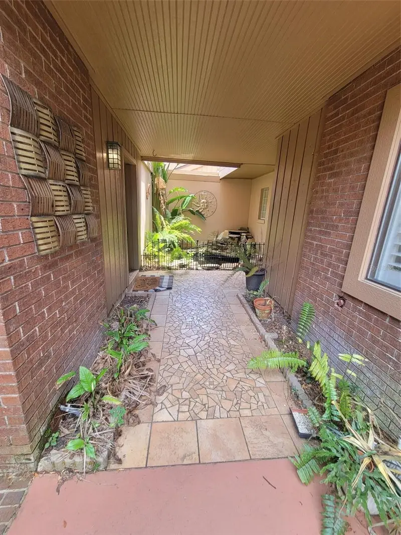 101 Cedar Point Ln, FL