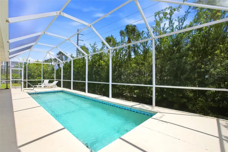 7131 67th Ter E, FL