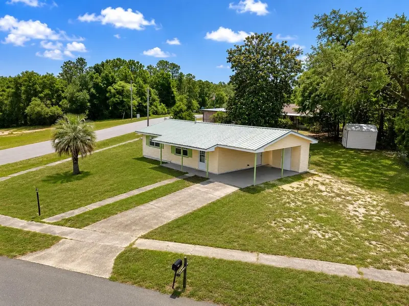 1766 W Gardenia Dr, FL
