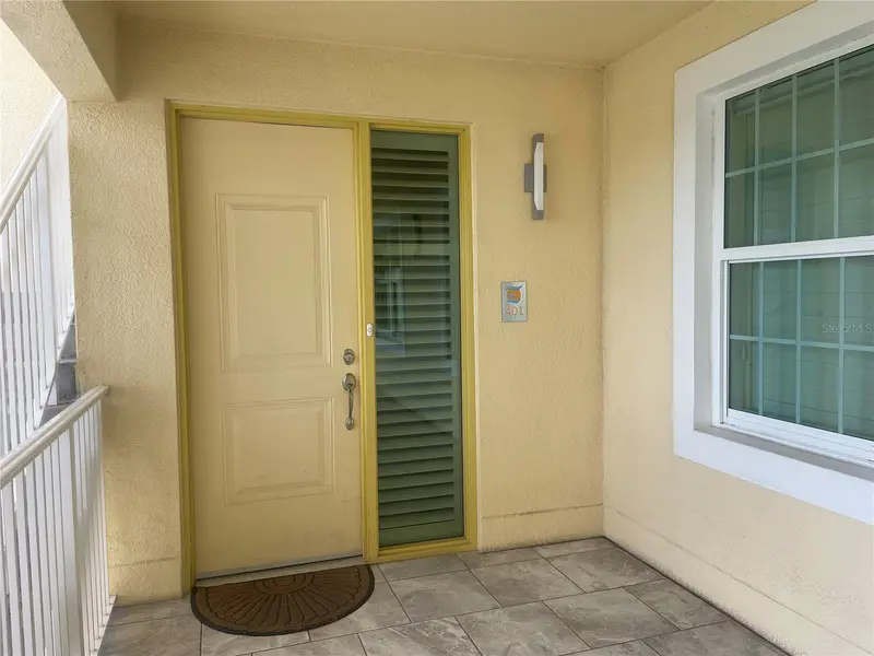 260 Hidden Bay Dr #401, FL
