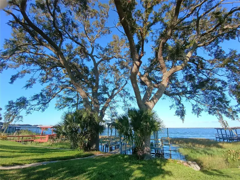 34232 Island Dr, FL
