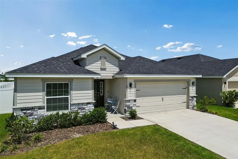 6981 Twisting Pines Loop, FL