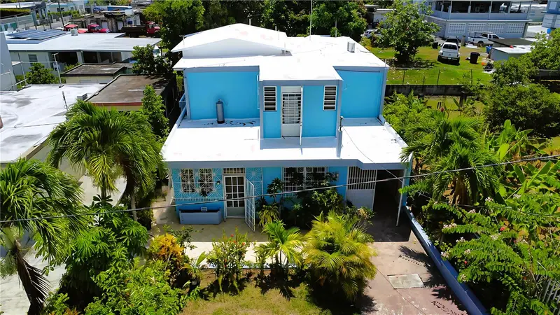 74b Carr, 188, PR