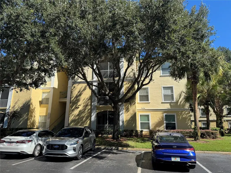 8836 Dunes Ct #13-306, FL