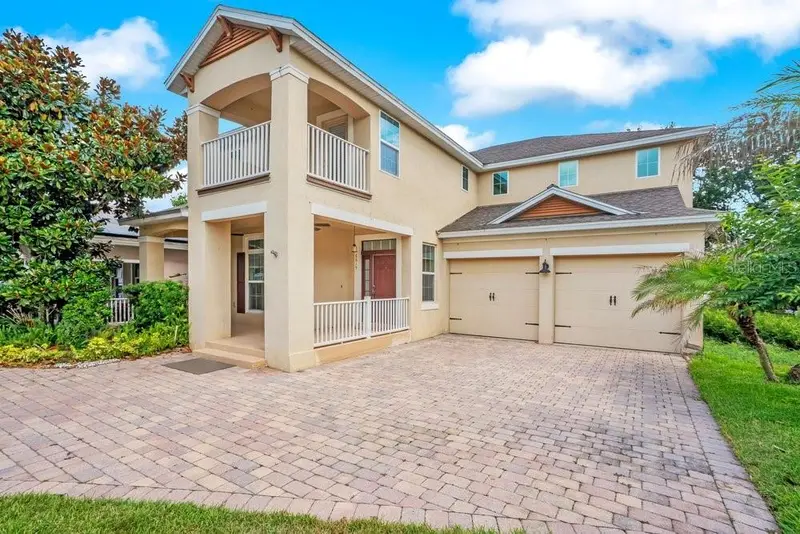 6615 Helmsley Cir, FL
