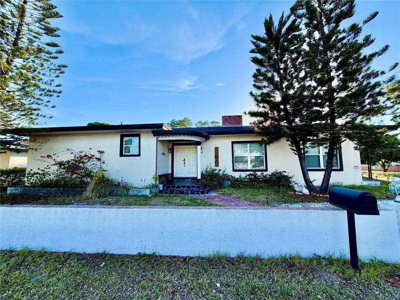 800 S Keene Rd, FL