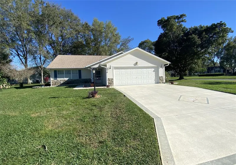 26840 Racquet Cir, FL