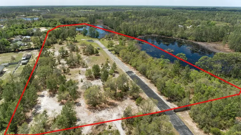 S Sequoia Way, FL
