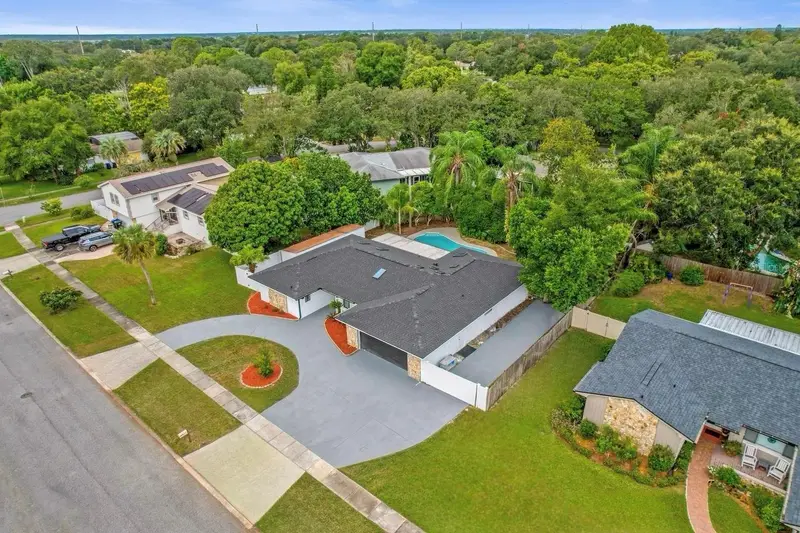 8241 Caraway Dr, FL