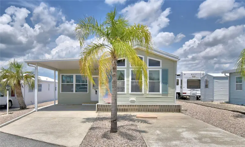 251 Patterson Rd #H38, FL