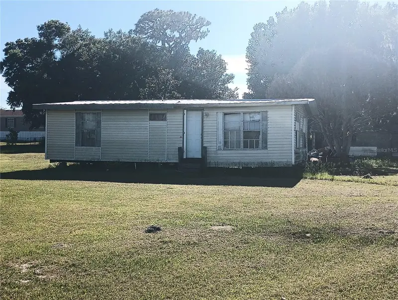 8331 Alturas Rd, FL