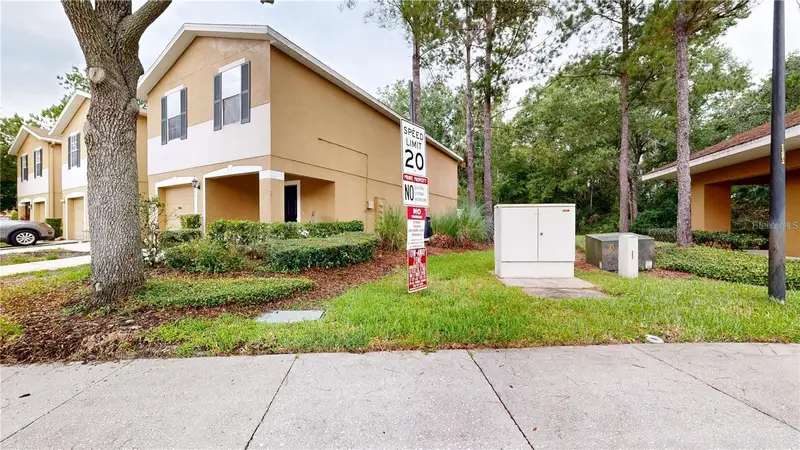 4104 Winding River Way, FL