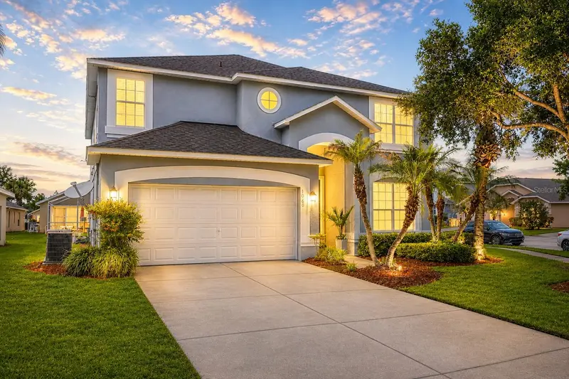 1060 Seasons Blvd, FL