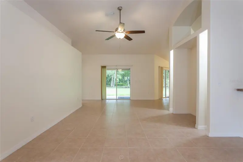 3 Zodiac Pl, FL
