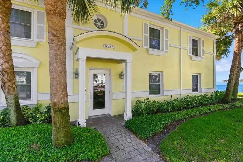 5280 Coquina Key Dr Se #A Furnished Seasonal, FL