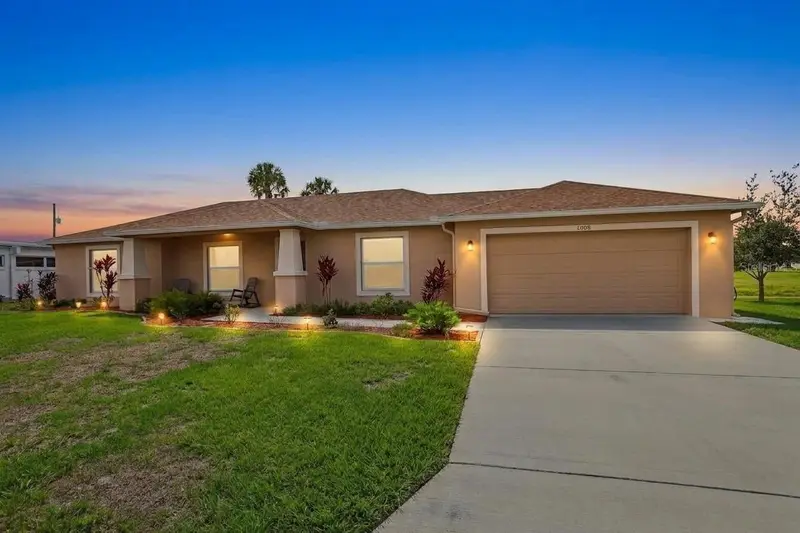 1008 La Jolla, FL