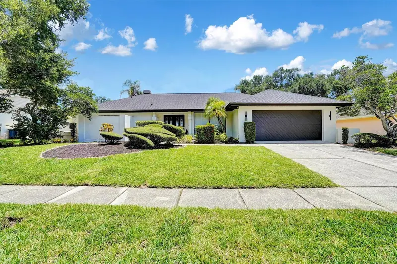 1627 Farrier Trl, FL