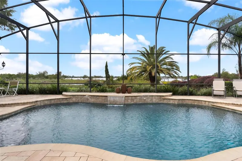 1641 Edgewater Dr, FL