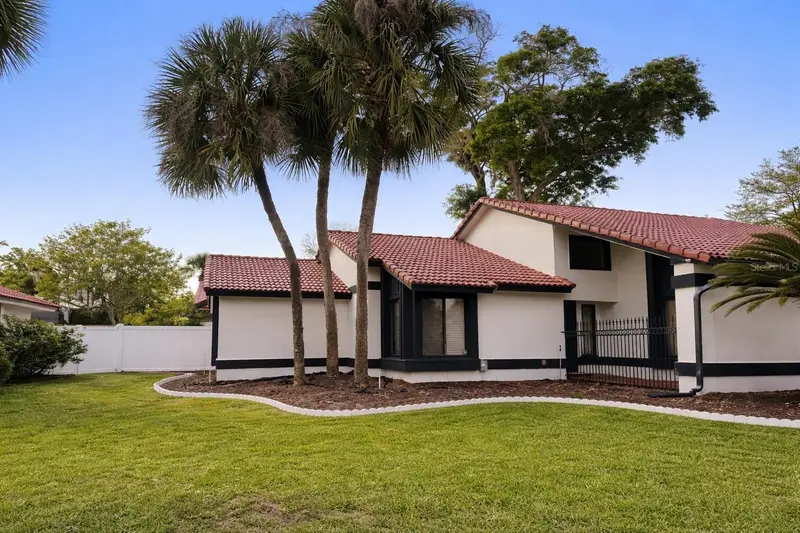 249 Waterford Ct, FL