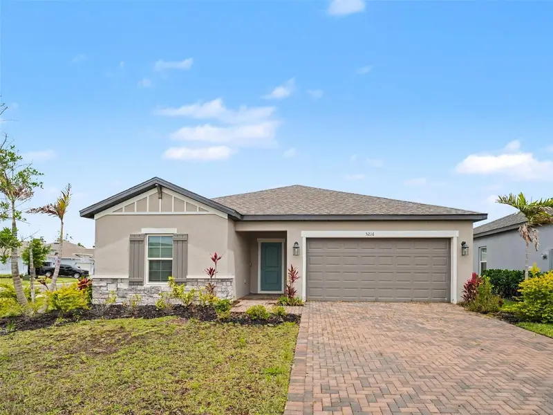 5216 Senza Trl, FL