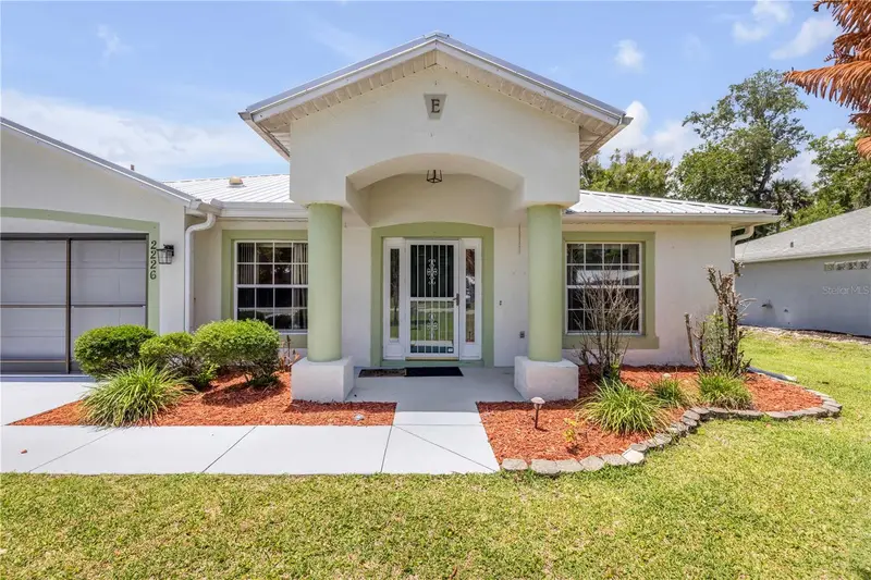 2226 Juniper Dr, FL