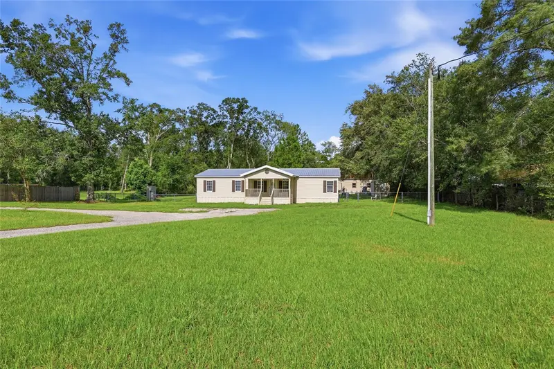 9528 Nw 235th Ter, FL