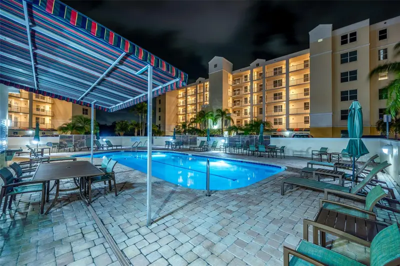 1200 Country Club Dr #2301, FL