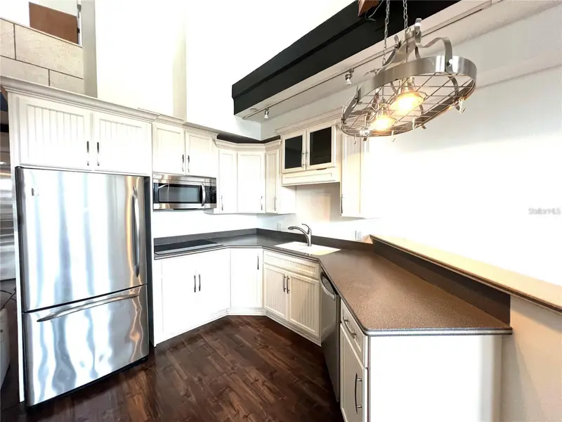101 Palm Harbor Pkwy #A404, FL