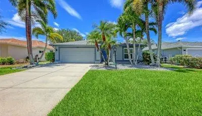 6730 W Country Club Ln, FL