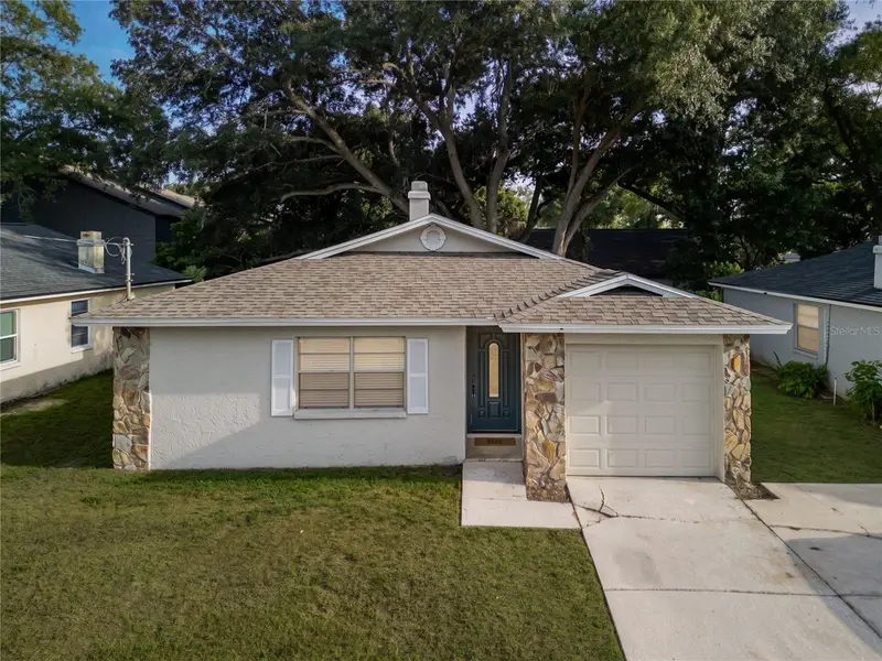 4703 Serena Dr, FL