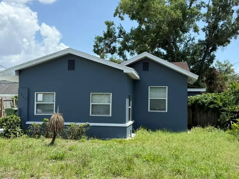 1512 W Kirby St, FL