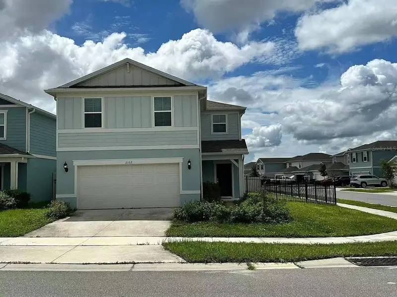 2102 Charming Ave, FL