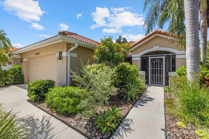 4444 Deer Trail Blvd, FL