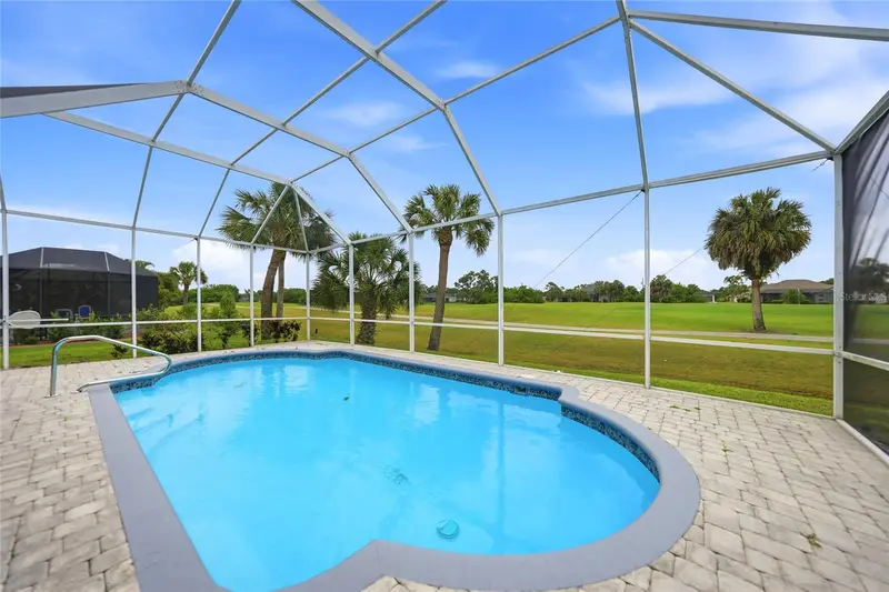 82 Marker Rd, FL