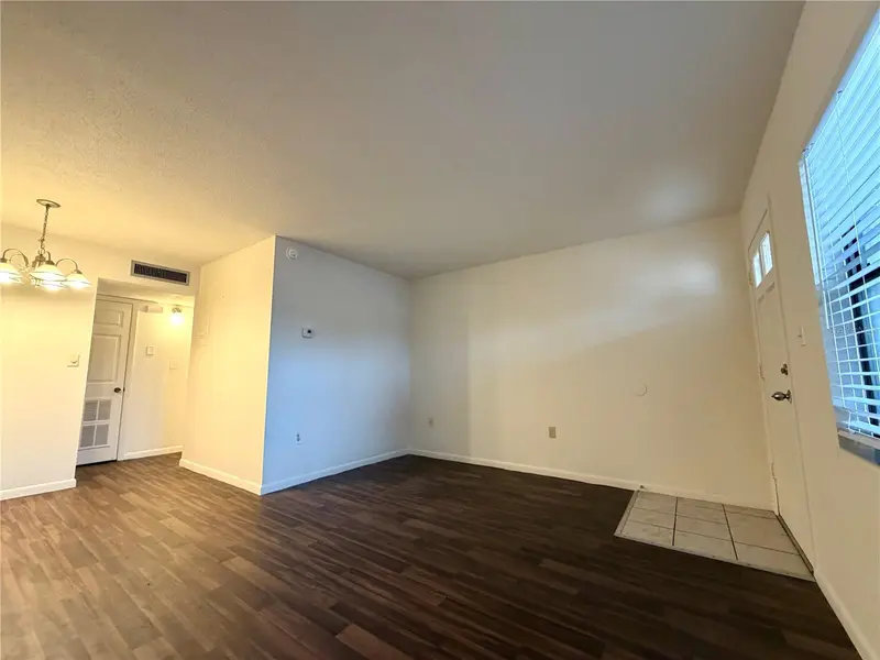 710 Avenue C Sw #4a, FL