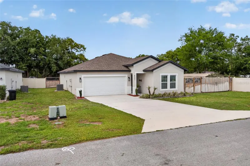 8501 Se 160th Pl, FL