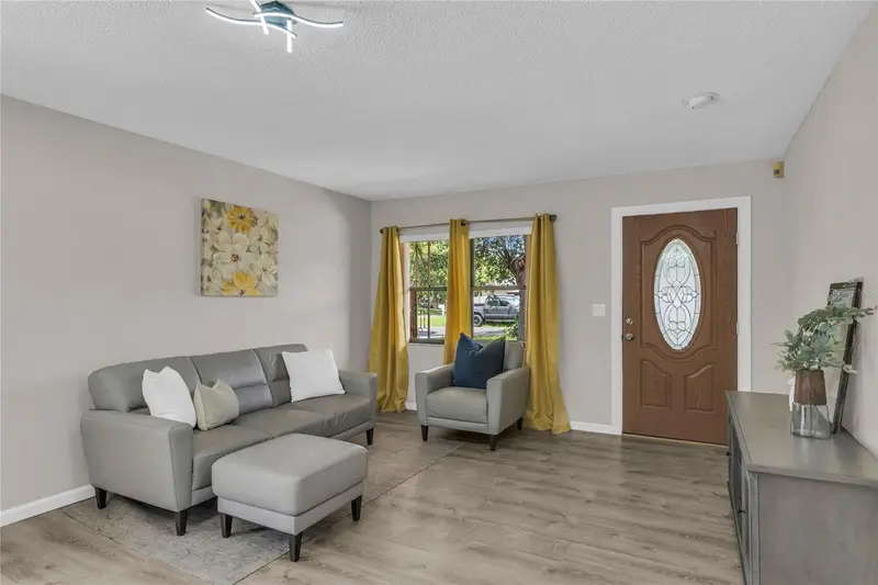 500 Hibiscus Way #1a, FL
