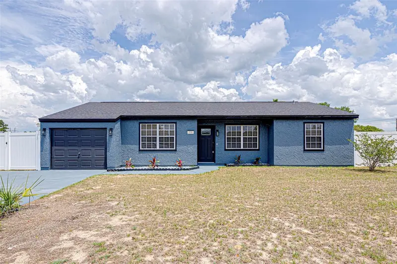 336 Oak Track Dr, FL