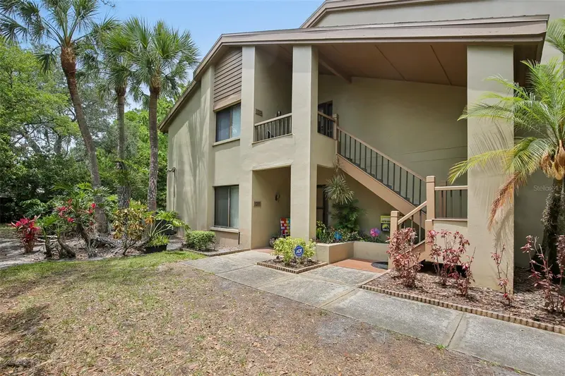 3058 Landmark Blvd #1204, FL