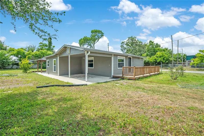 334 Mandrake St, FL
