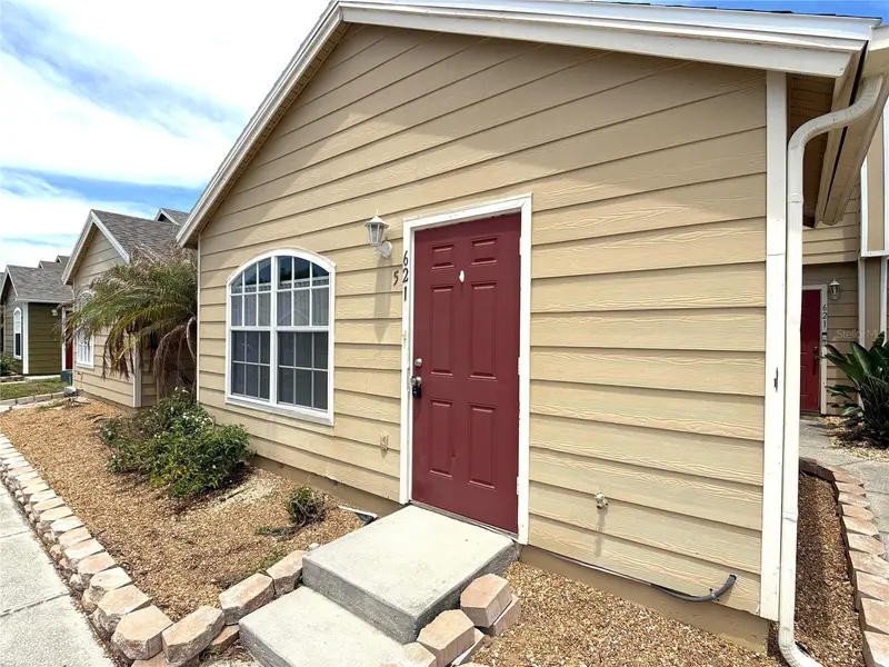 621 Washington Palm Loop #Lockout, FL