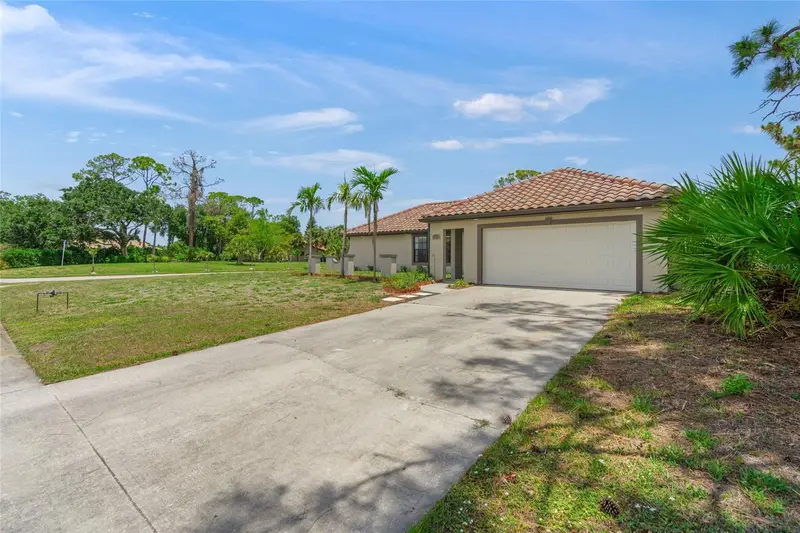 5050 Richmond Terrace, FL