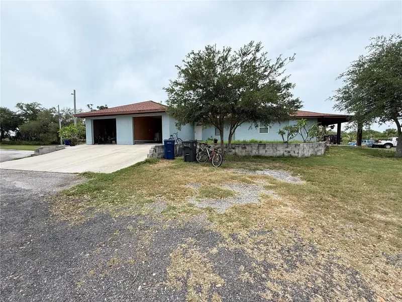3208 16th Ave E, FL