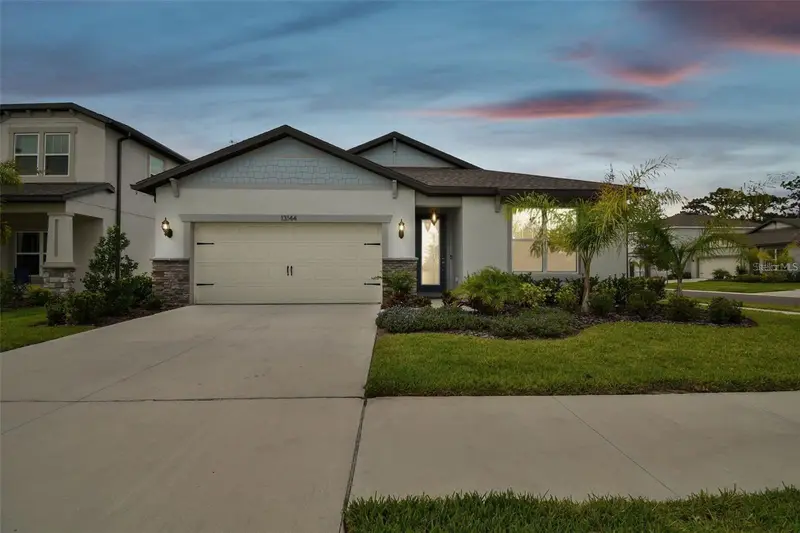 13144 Peachleaf Ave, FL