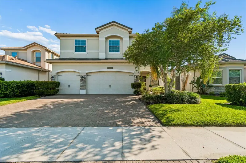 30229 Southernwood Ct, FL