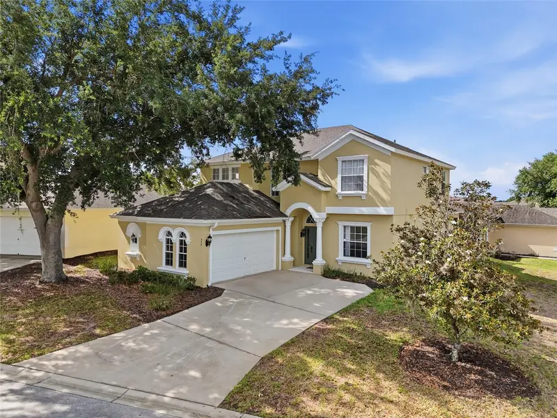 353 Plumoso Loop, FL