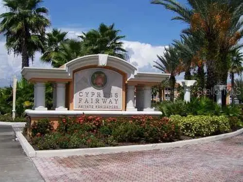 5447 Vineland Rd #1210, FL