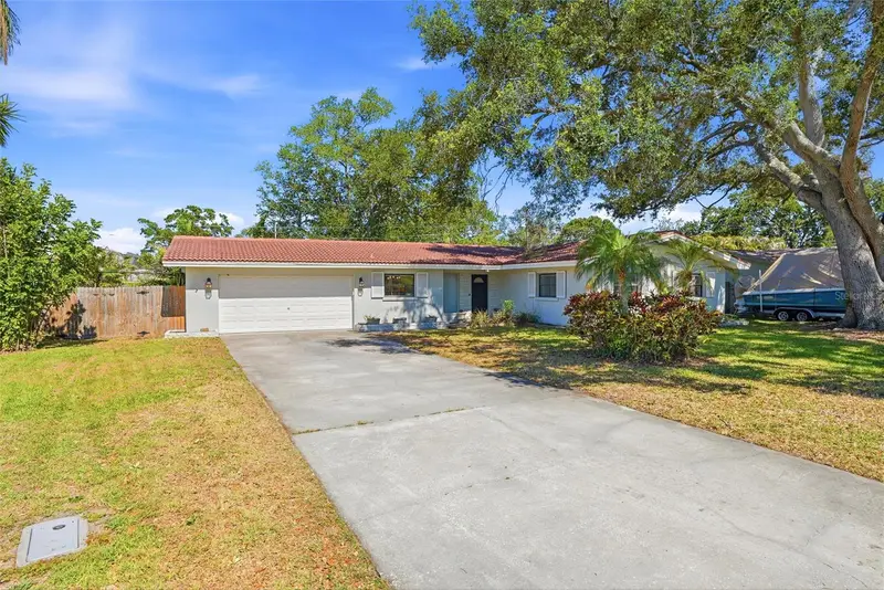 1349 Viewtop Dr, FL