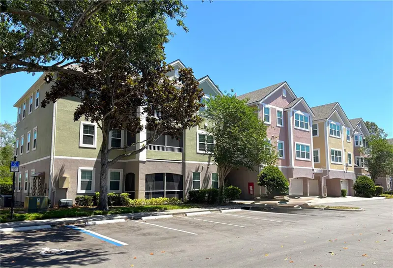6663 Queens Borough Ave #303, FL