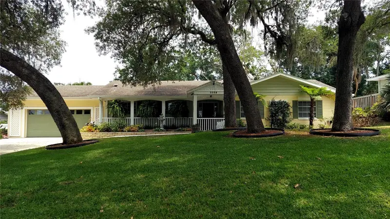 2308 Overlook Dr, FL